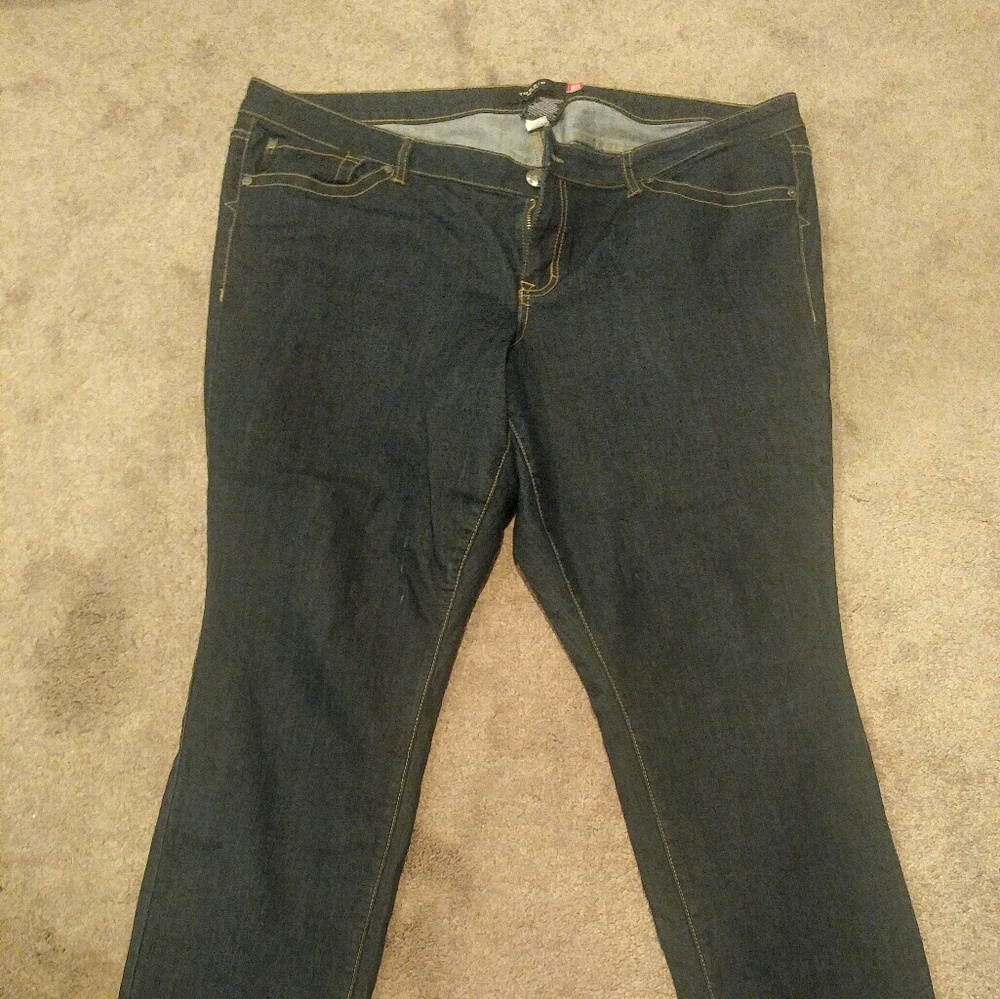 Women's plus size jeans